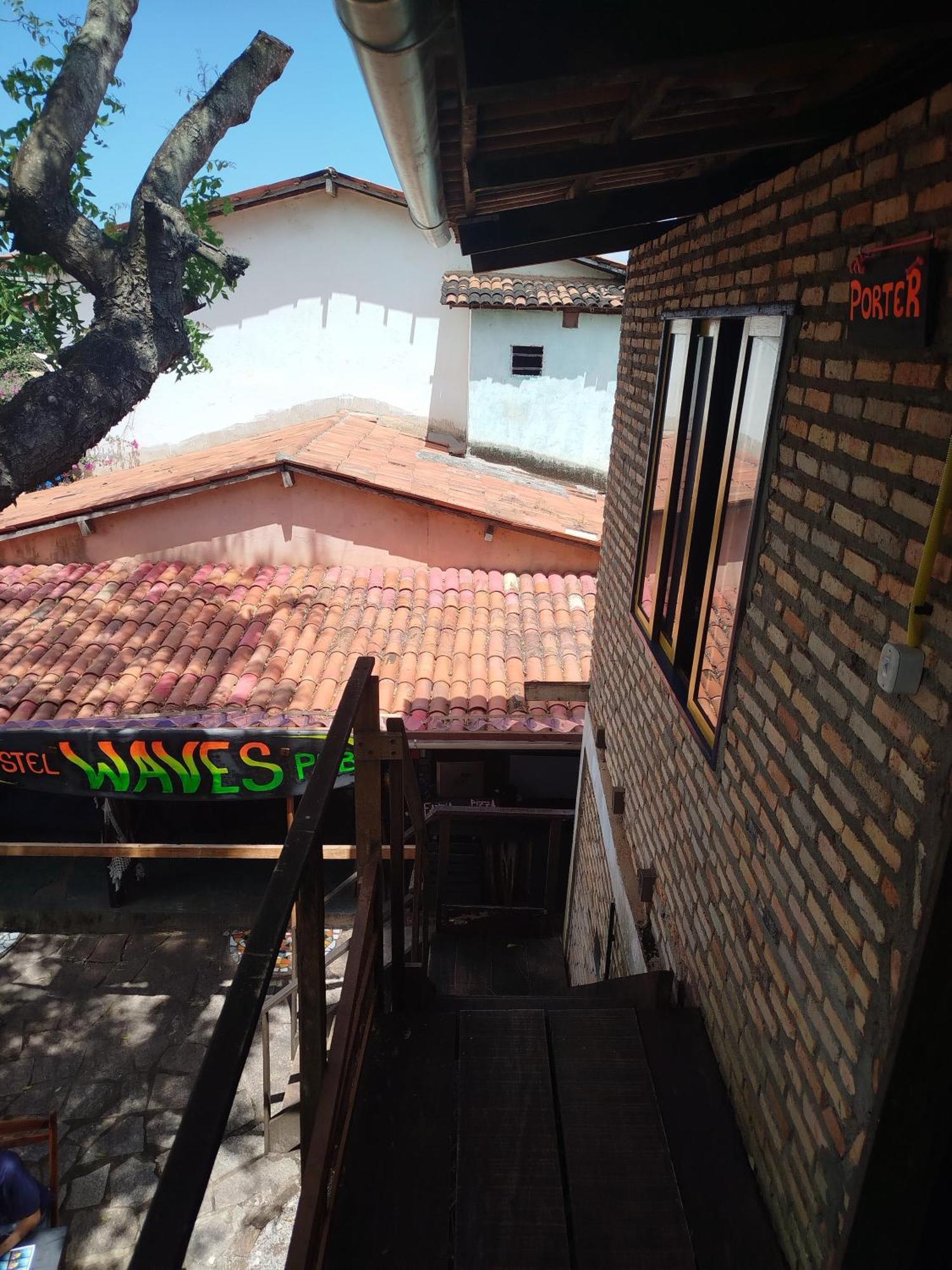 Waves Hostel & Pub Praia de Pipa Экстерьер фото